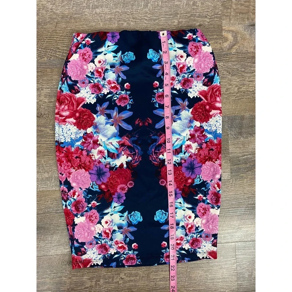 Womens Floral Pencil Skirt M